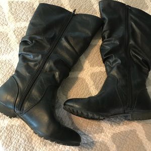 Lower East Side, lined black slouchy boots